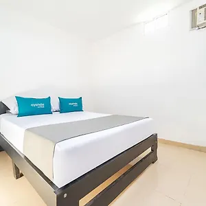 Ayenda Marlon Hotel